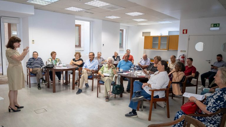 Verão Sempre Acompanhados – Programa Seniores