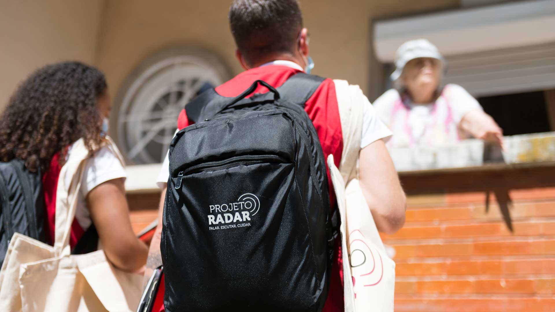 Ação de sensibilização “Programa Estou Aqui!”