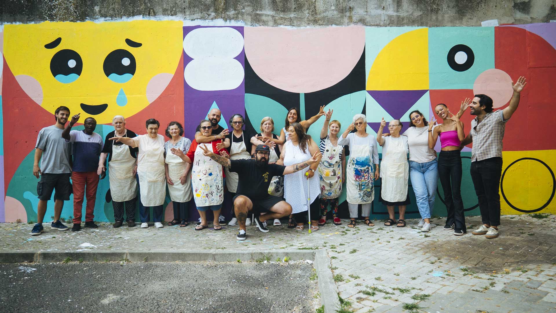 Integrantes da Associação de Moradores Viver Melhor no Beato