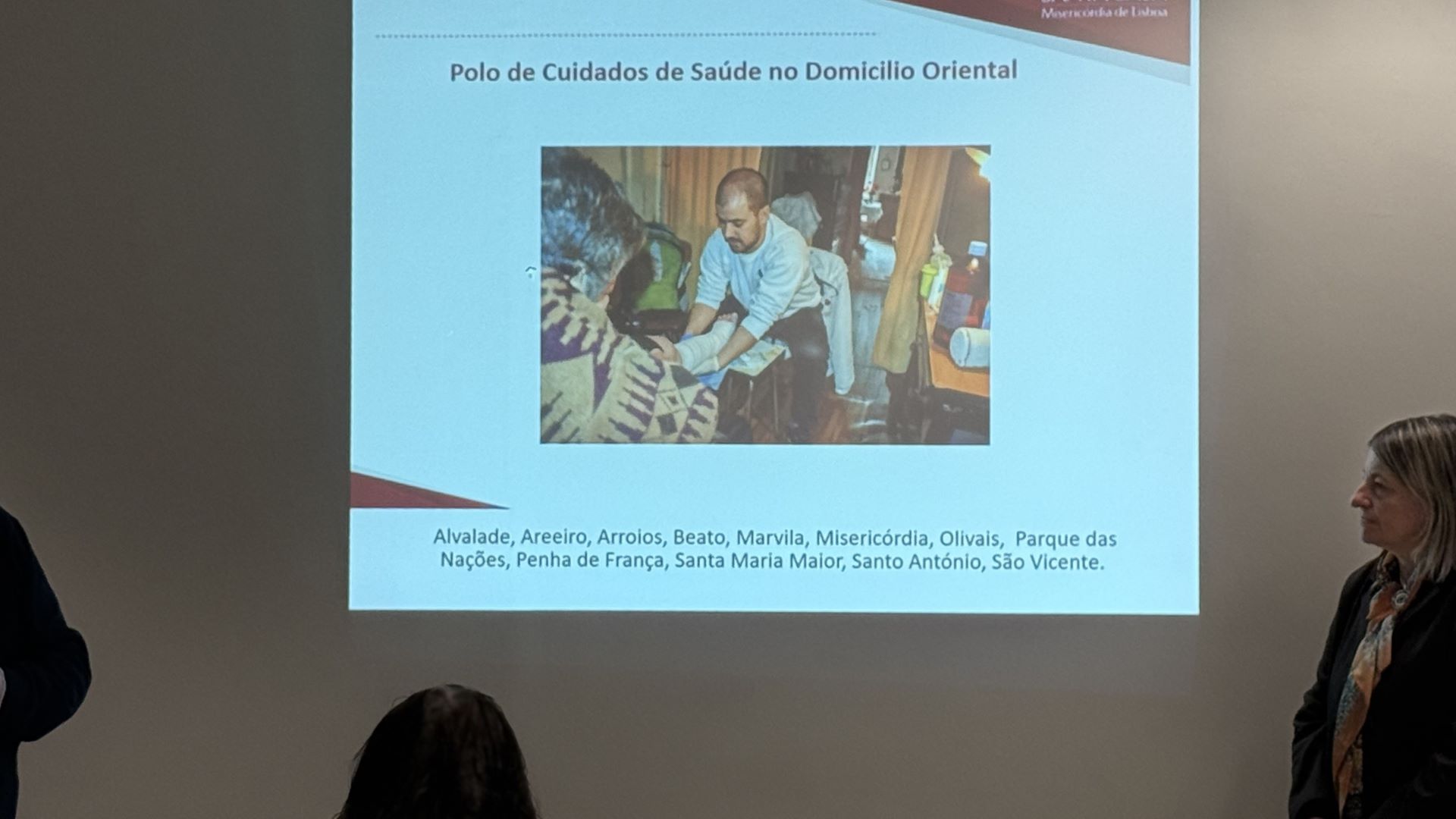 clic-lx-saude-02 Diretor de Saúde da Santa Casa da Misericórdia de Lisboa, acompanhado pela Diretora de Enfermagem e por uma enfermeira da equipa, visitam CLIC-Lx